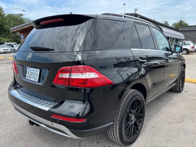 2013 Mercedes-Benz M-Class ML350 photo 5