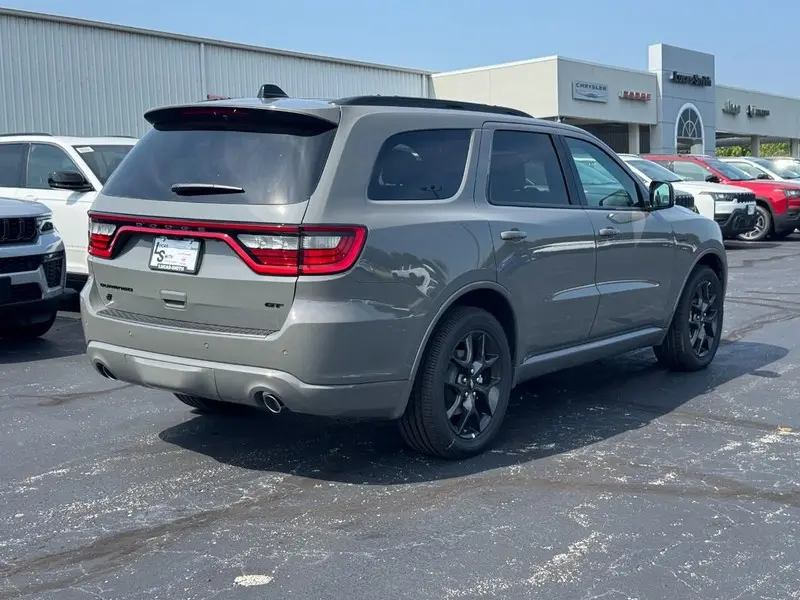 2026 Dodge Durango GT HEMI Plus V8 AWD photo 3
