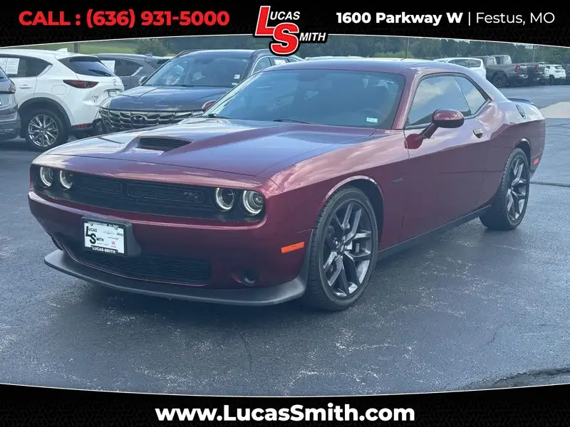 2023 Dodge Challenger R/T's photo