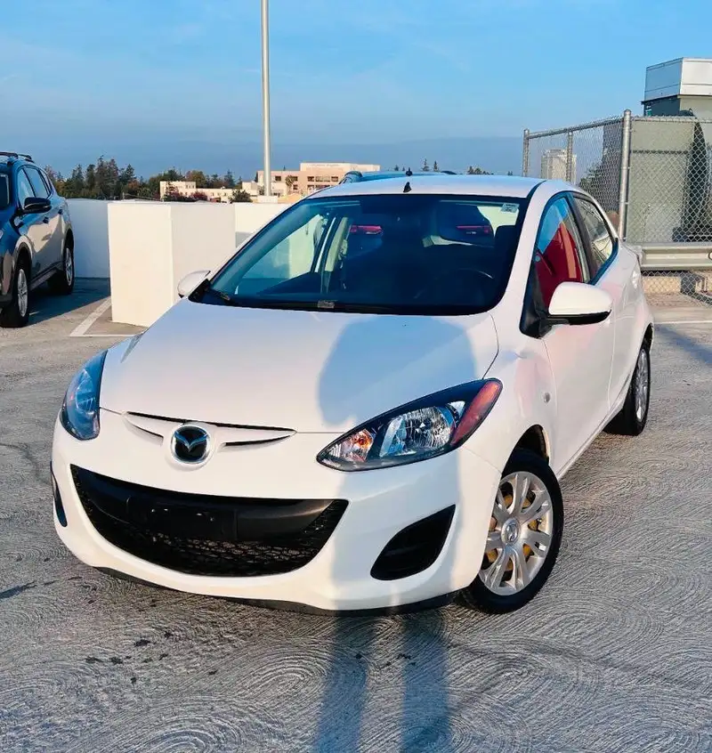 2014 Mazda Mazda2 Sport Auto 5-Door's photo