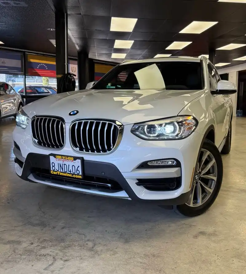 2019 BMW X3 xDrive30i's photo