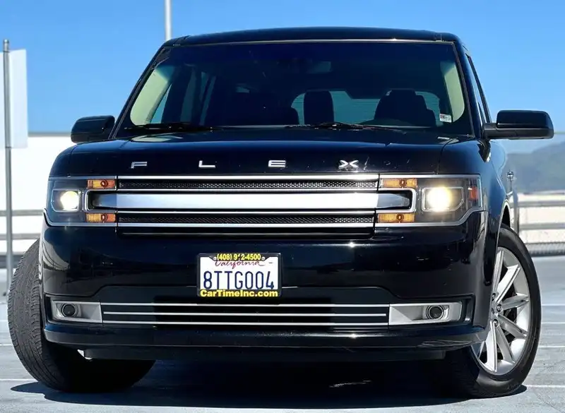 2019 Ford Flex Limited AWD's photo