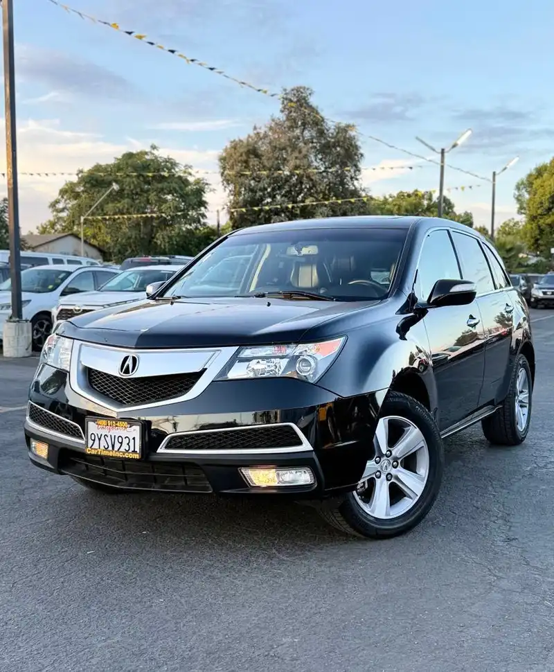 2013 Acura MDX 3.7 SH-AWD Technology Package Entertainment Package's photo