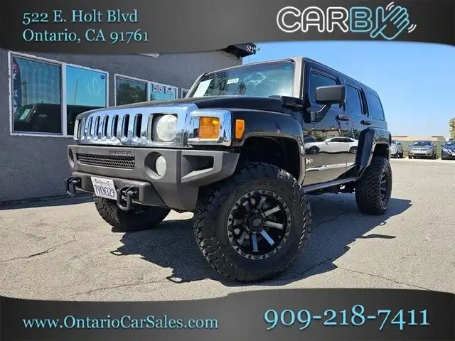 2006 Hummer H3 SUV's photo