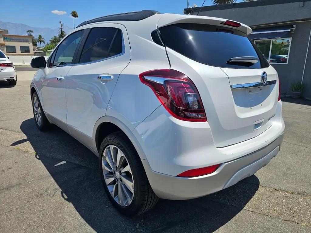 2019 Buick Encore Preferred photo 4
