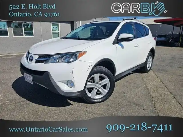 2014 Toyota RAV4 XLE's photo