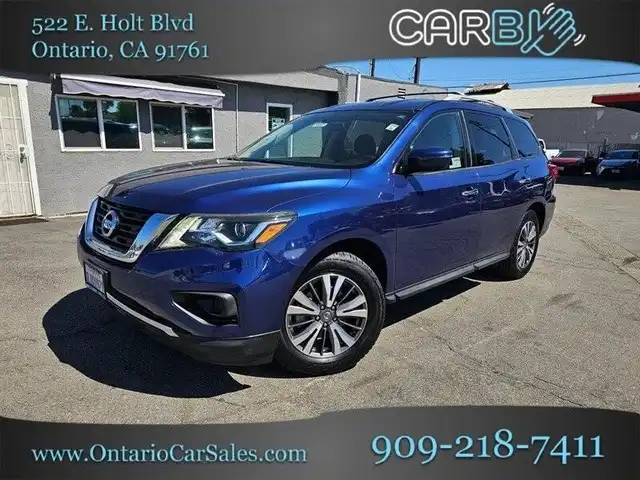 2019 Nissan Pathfinder S 2WD's photo