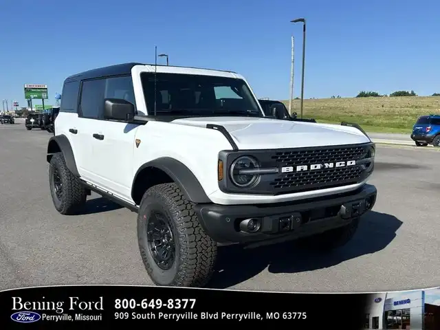 2026 Ford Bronco Badlands 4WD's photo