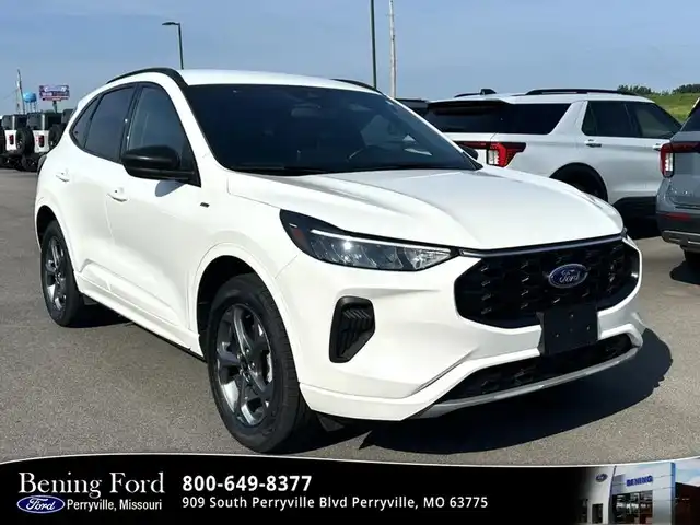 2024 Ford Escape ST-Line AWD's photo