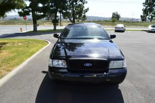 2004 Ford Crown Victoria CNG's photo