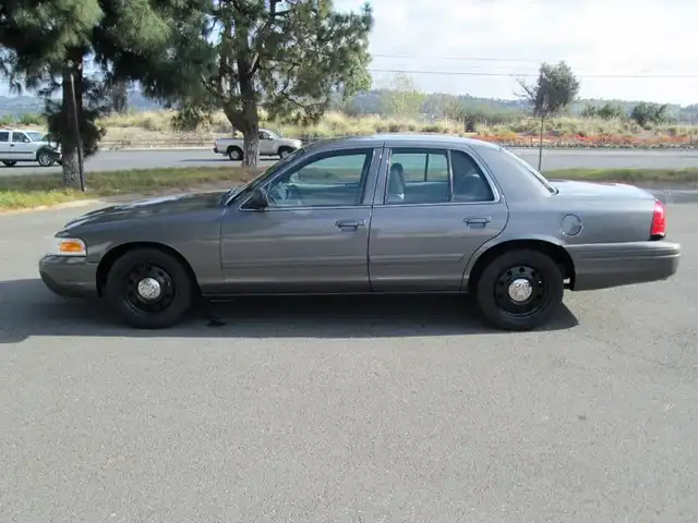 2010 Ford Crown Victoria Fleet Police's photo