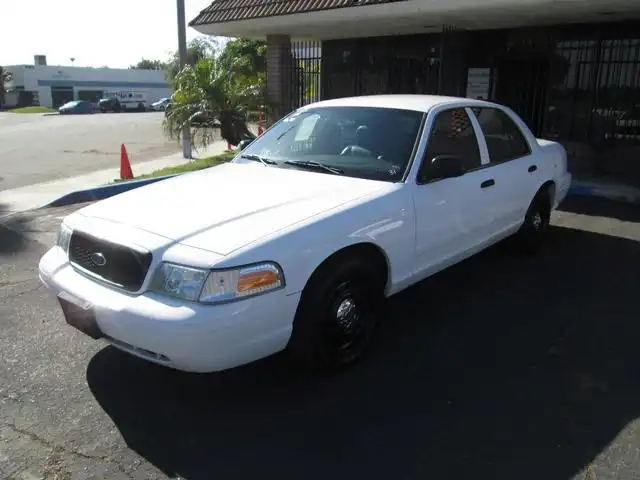 2010 Ford Crown Victoria Base Fleet Commercial's photo