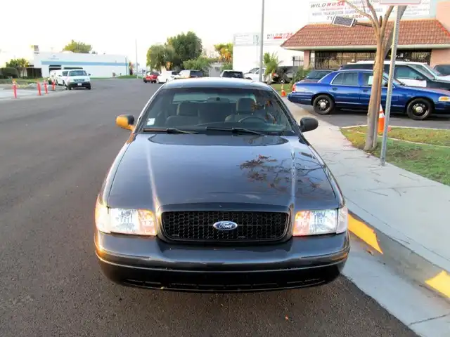 2010 Ford Crown Victoria Fleet Police's photo