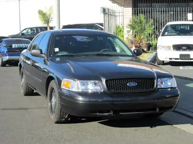 2010 Ford Crown Victoria Police (Fleet)'s photo