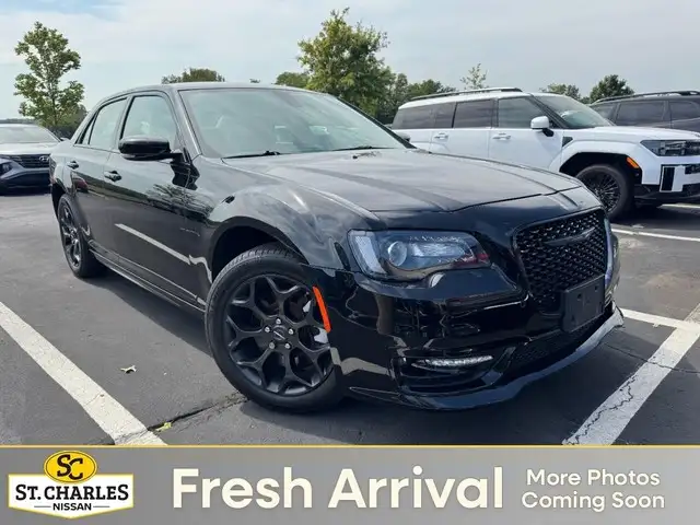 2022 Chrysler 300 Touring L AWD's photo