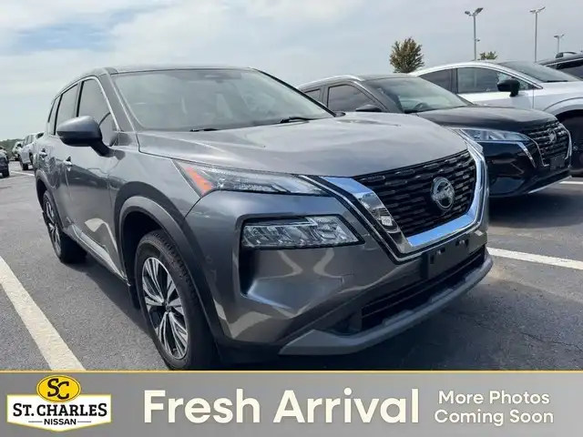 2023 Nissan Rogue SV FWD's photo