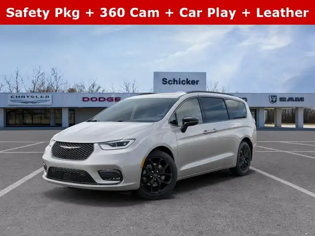 2026 Chrysler Pacifica Limited AWD's photo