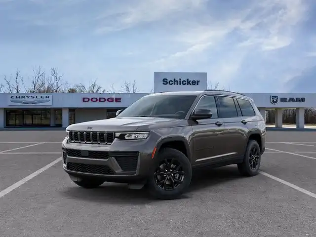 2026 Jeep Grand Cherokee L Laredo Altitude 4x4's photo