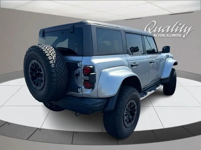 2024 Ford Bronco Raptor 4x4 photo 3
