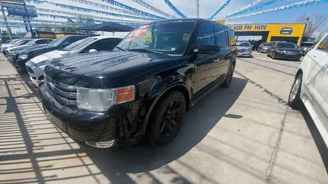 2009 Ford Flex SEL FWD's photo