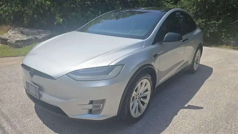 2017 Tesla Model X 90D's photo