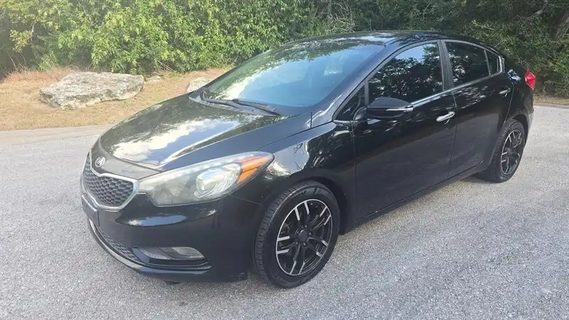 2015 Kia Forte EX AT's photo