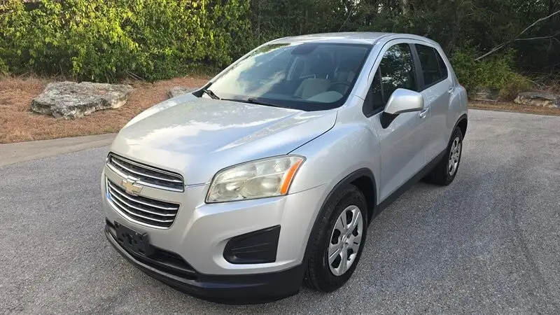 2015 Chevrolet Trax LS's photo