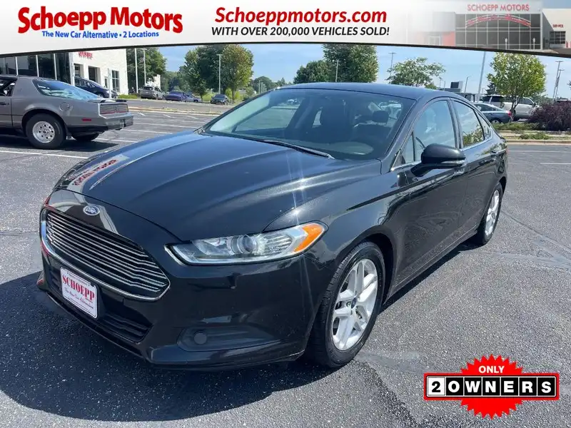 2015 Ford Fusion SE FWD's photo