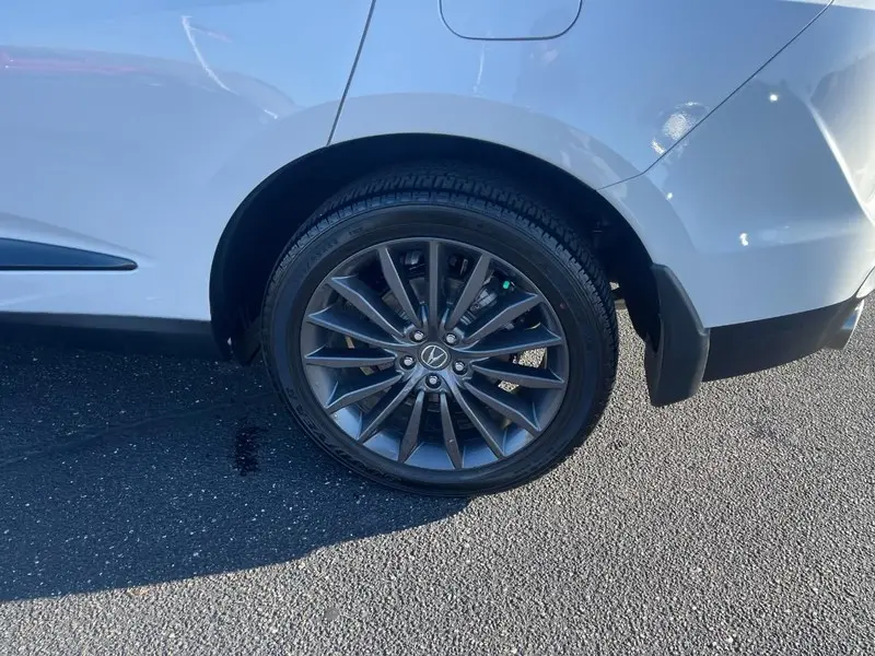 2023 Acura RDX Platinum Elite A-SPEC photo 5