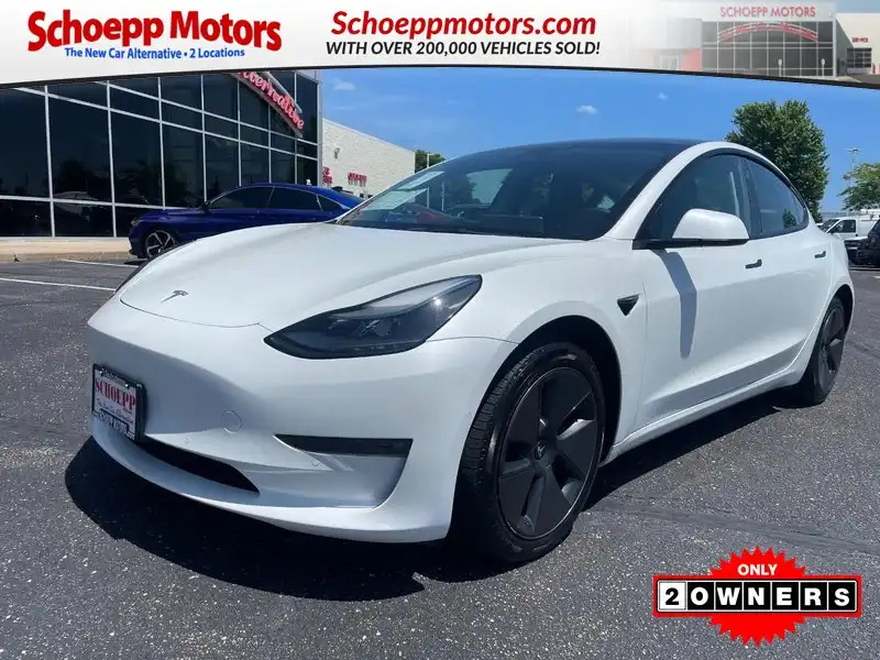 2022 Tesla Model 3 Long Range Dual Motor All-Wheel Drive's photo