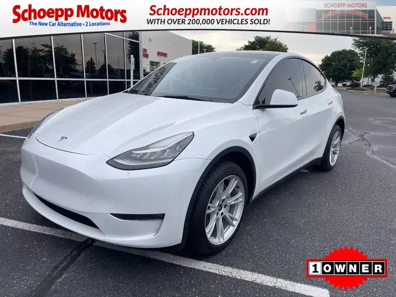2023 Tesla Model Y Long Range Dual Motor All-Wheel Drive's photo
