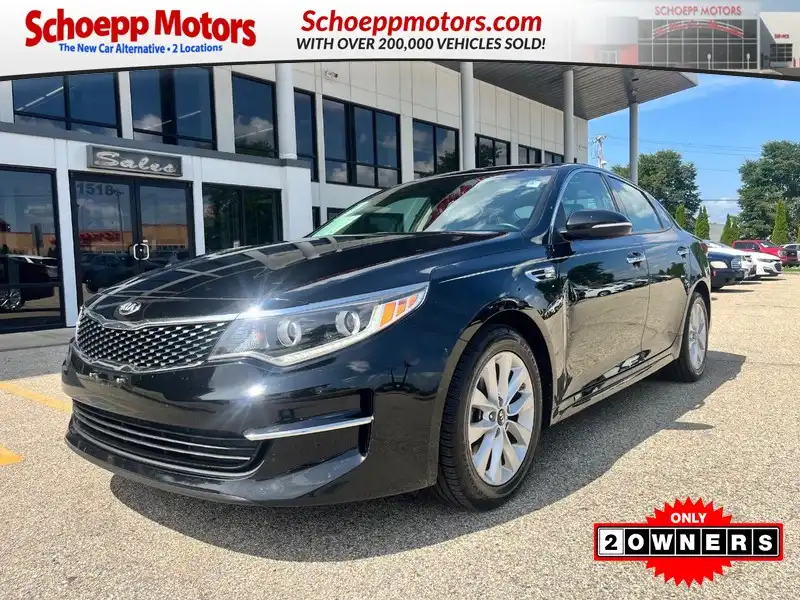 2016 Kia Optima EX Auto's photo