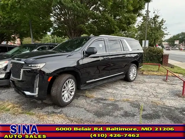 2022 Cadillac Escalade ESV Luxury 4WD's photo