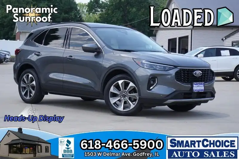 2023 Ford Escape Platinum AWD's photo