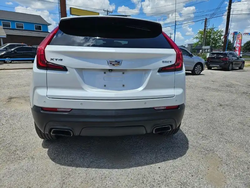 2020 Cadillac XT4 Luxury's photo