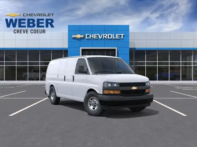 2026 Chevrolet Express 3500 Work Van HD's photo