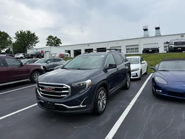 2018 GMC Terrain SLT AWD photo 3