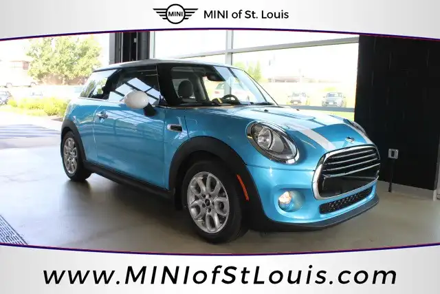 2018 MINI Cooper Oxford Edition's photo