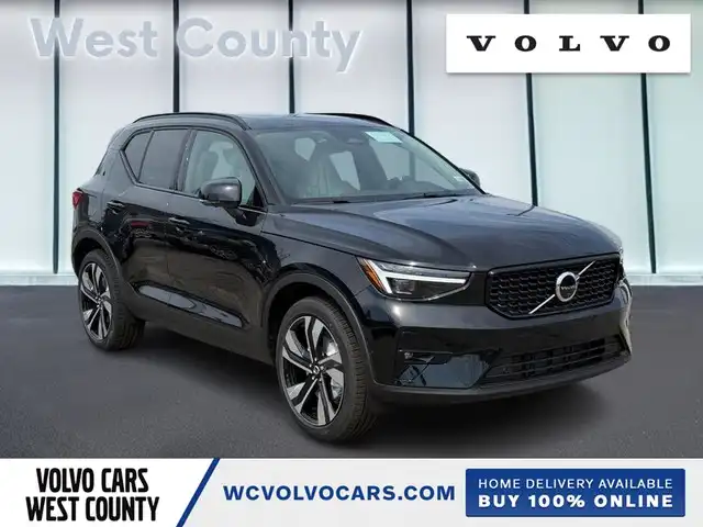 2026 Volvo XC40 B5 Ultra Dark AWD's photo