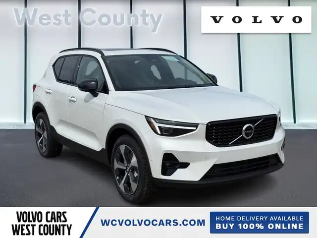 2026 Volvo XC40 B5 Plus Dark AWD's photo