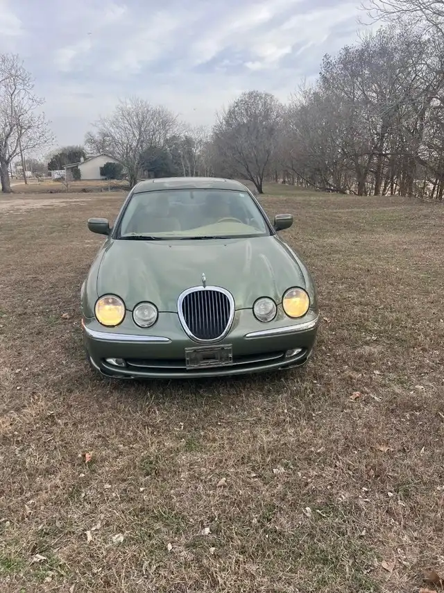 2000 Jaguar S-Type 4.0 V8's photo