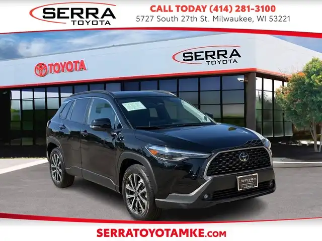 2024 Toyota Corolla Cross XLE AWD's photo