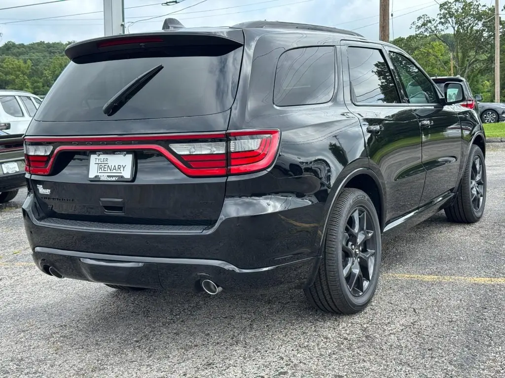 2026 Dodge Durango GT HEMI Plus V8 AWD photo 4