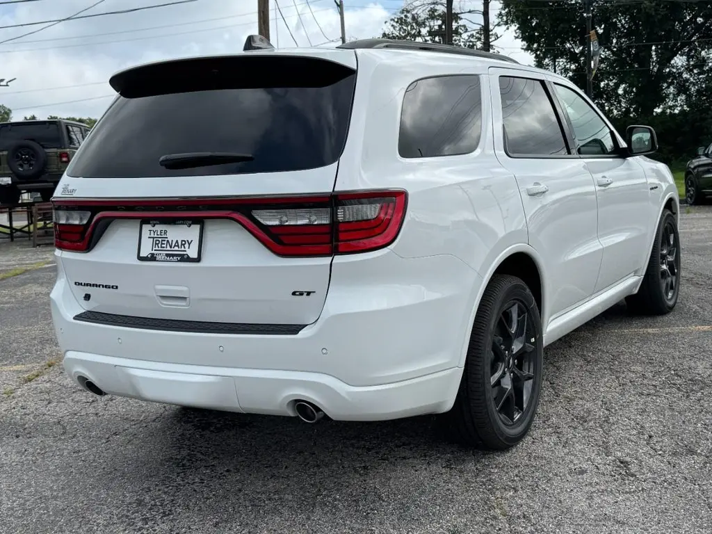 2026 Dodge Durango GT HEMI Plus V8 AWD photo 4