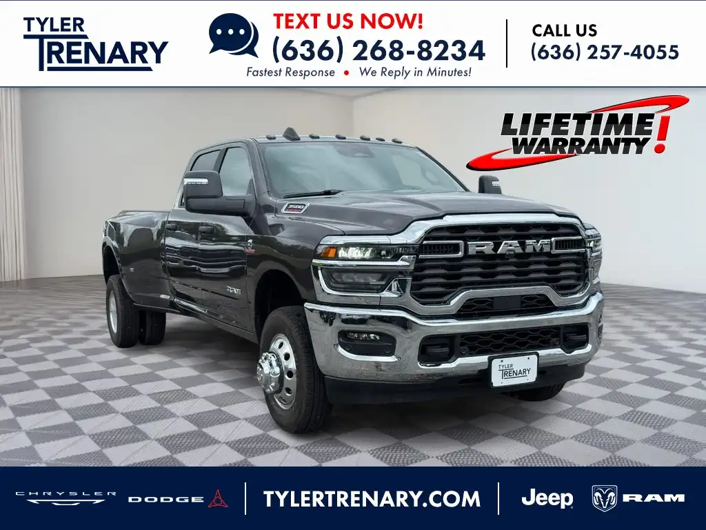 2027 RAM 3500 Big Horn 4WD Crew Cab LWB's photo