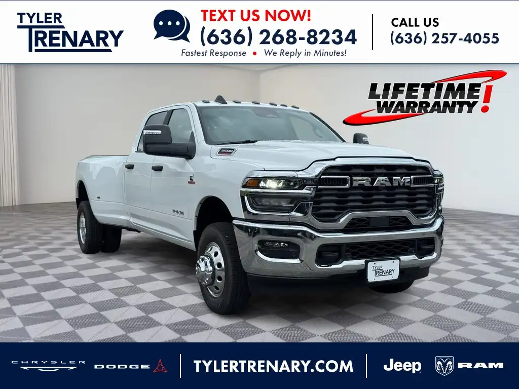 2027 RAM 3500 Big Horn 4WD Crew Cab LWB's photo