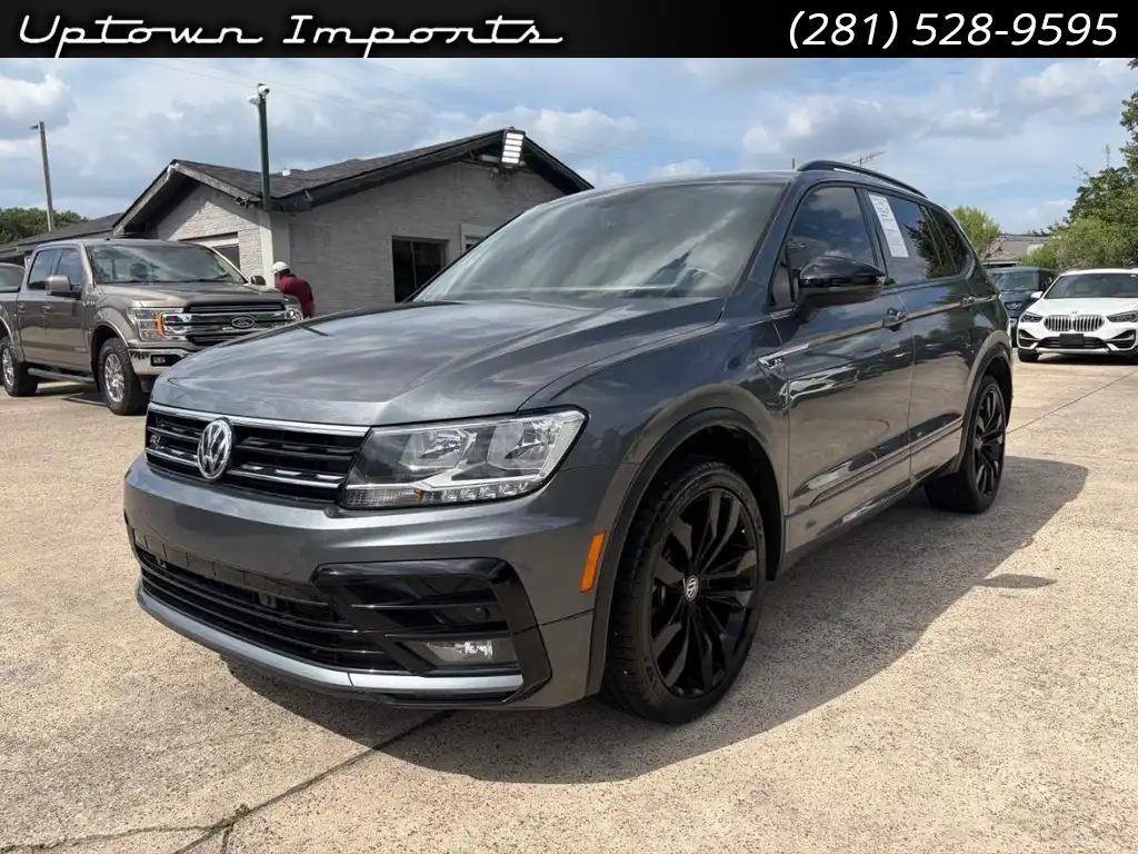 2021 Volkswagen Tiguan 2.0T SE R-Line Black's photo