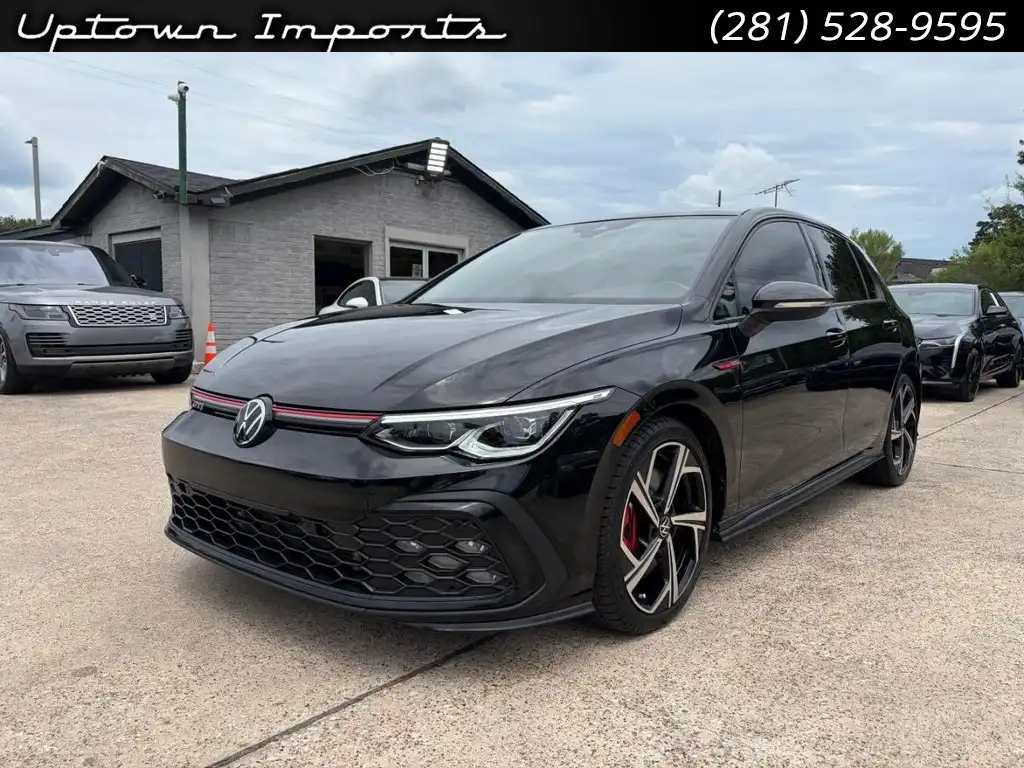 2024 Volkswagen Golf GTI 2.0T SE 4-Door DSG's photo