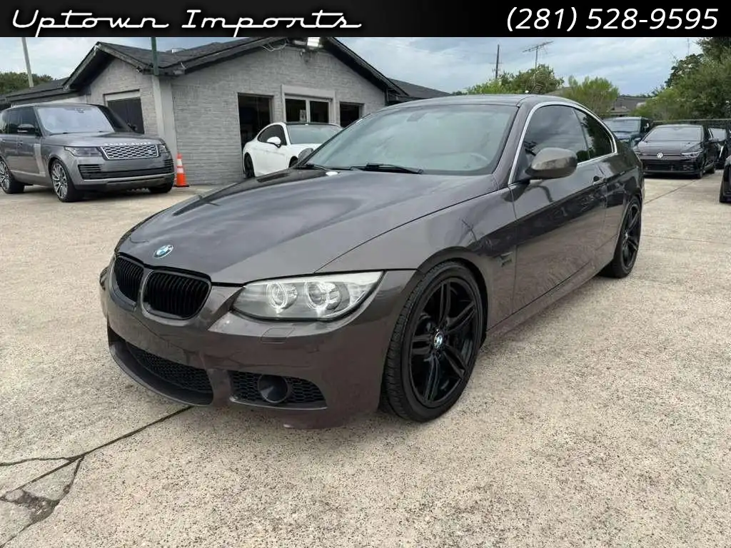 2011 BMW 3 Series 335i xDrive Coupe's photo