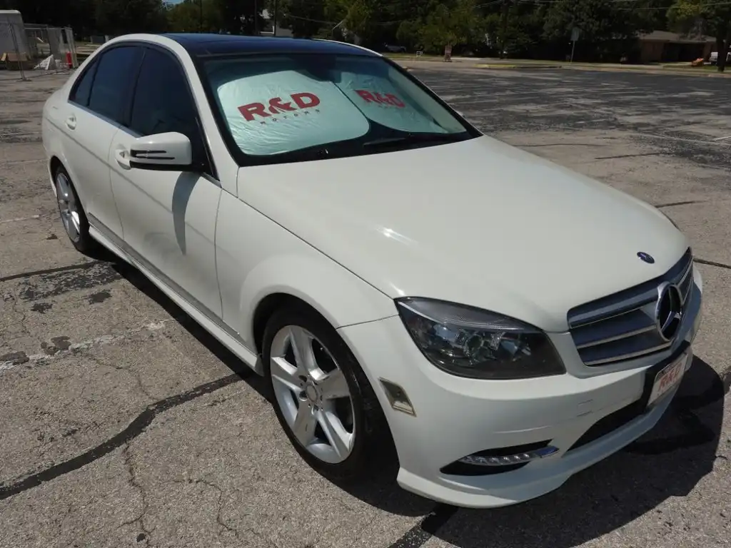 2011 Mercedes-Benz C-Class C300 Sport's photo